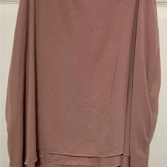 Torrid 4 Chiffon Swing layered Cami: A semi-sheer, lightweight fabric-Dusty Rose - Picture 3 of 6
